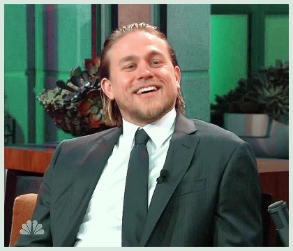 Imagem recente de charliehunnam