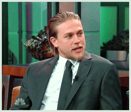 Imagem recente de charliehunnam