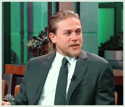 Imagem recente de charliehunnam