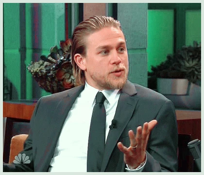 Imagem recente de charliehunnam