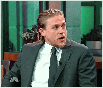 Imagem recente de charliehunnam