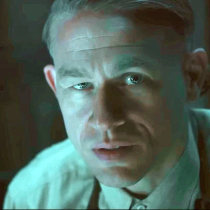 Imagem recente de charliehunnam