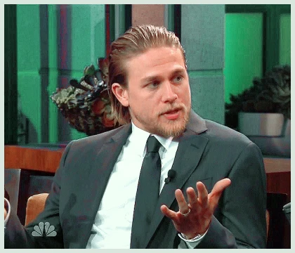 Imagem recente de charliehunnam