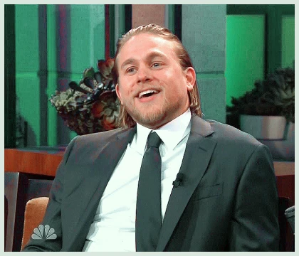 Imagem recente de charliehunnam