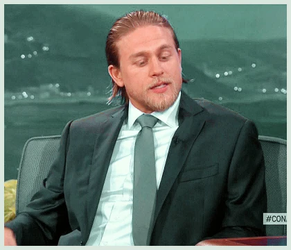 Imagem recente de charliehunnam