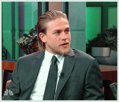 Imagem recente de charliehunnam