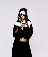 Imagem recente de charlixcx