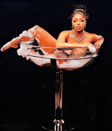 Imagem recente de chloexhalle