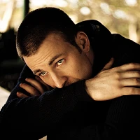 Imagem recente de chris