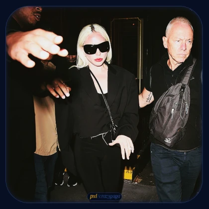 Imagem recente de crazygaga