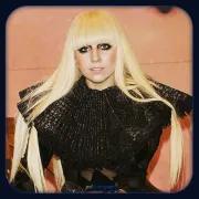 Imagem recente de crazygaga
