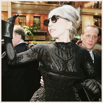 Imagem recente de crazygaga