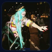 Imagem recente de crazygaga