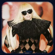 Imagem recente de crazygaga