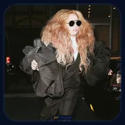 Imagem recente de crazygaga