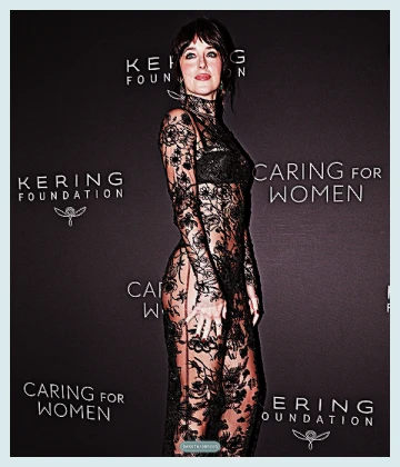 Imagem recente de dakotajohnson