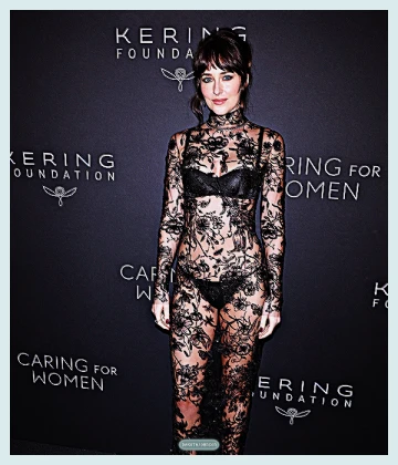 Imagem recente de dakotajohnson