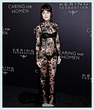 Imagem recente de dakotajohnson