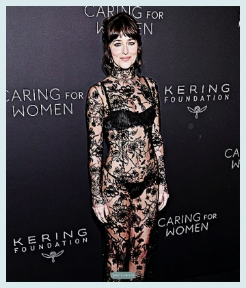 Imagem recente de dakotajohnson