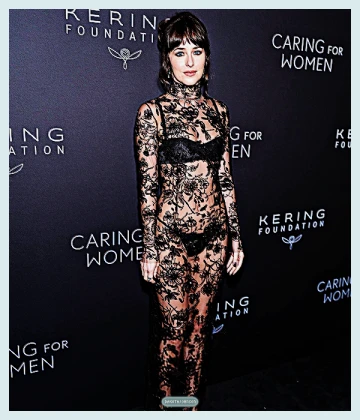 Imagem recente de dakotajohnson