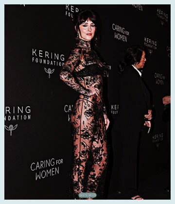 Imagem recente de dakotajohnson