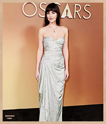 Imagem recente de dakotajohnson