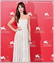 Imagem recente de dakotajohnson