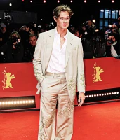 Imagem recente de damianhardung