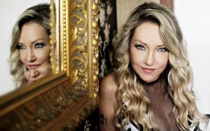 Imagem recente de deborahblando