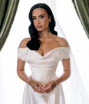 Imagem recente de demi