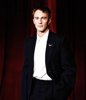 Imagem recente de drewstarkey