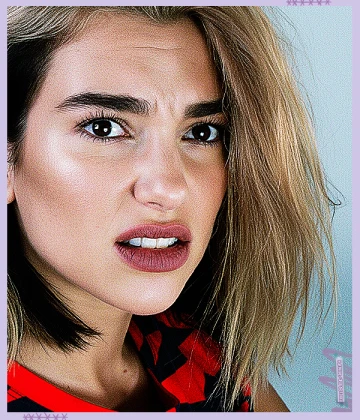 Imagem recente de dualipa