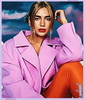 Imagem recente de dualipa