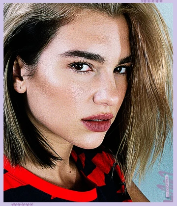 Imagem recente de dualipa