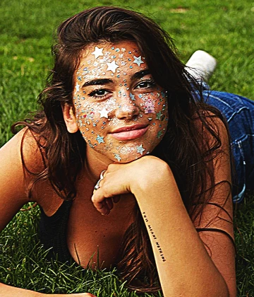 Imagem recente de dualipa