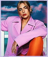 Imagem recente de dualipa