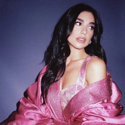 Imagem recente de dualipas