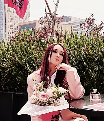 Imagem recente de dulce-maria