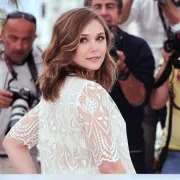 Imagem recente de elizabetholsen