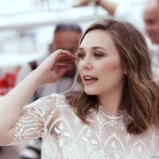 Imagem recente de elizabetholsen