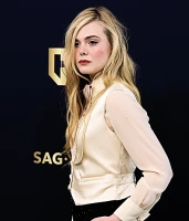 Imagem recente de ellefanning