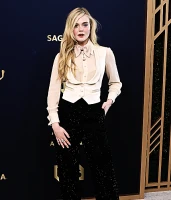 Imagem recente de ellefanning