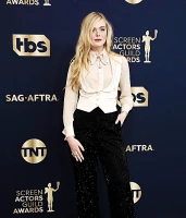 Imagem recente de ellefanning