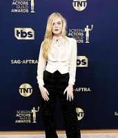 Imagem recente de ellefanning