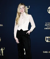 Imagem recente de ellefanning