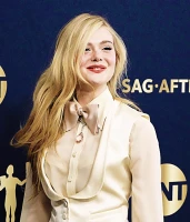 Imagem recente de ellefanning