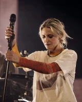 Imagem recente de emilyarmstrong