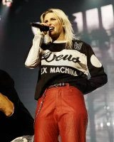 Imagem recente de emilyarmstrong