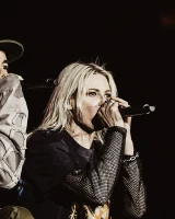 Imagem recente de emilyarmstrong