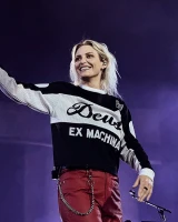 Imagem recente de emilyarmstrong